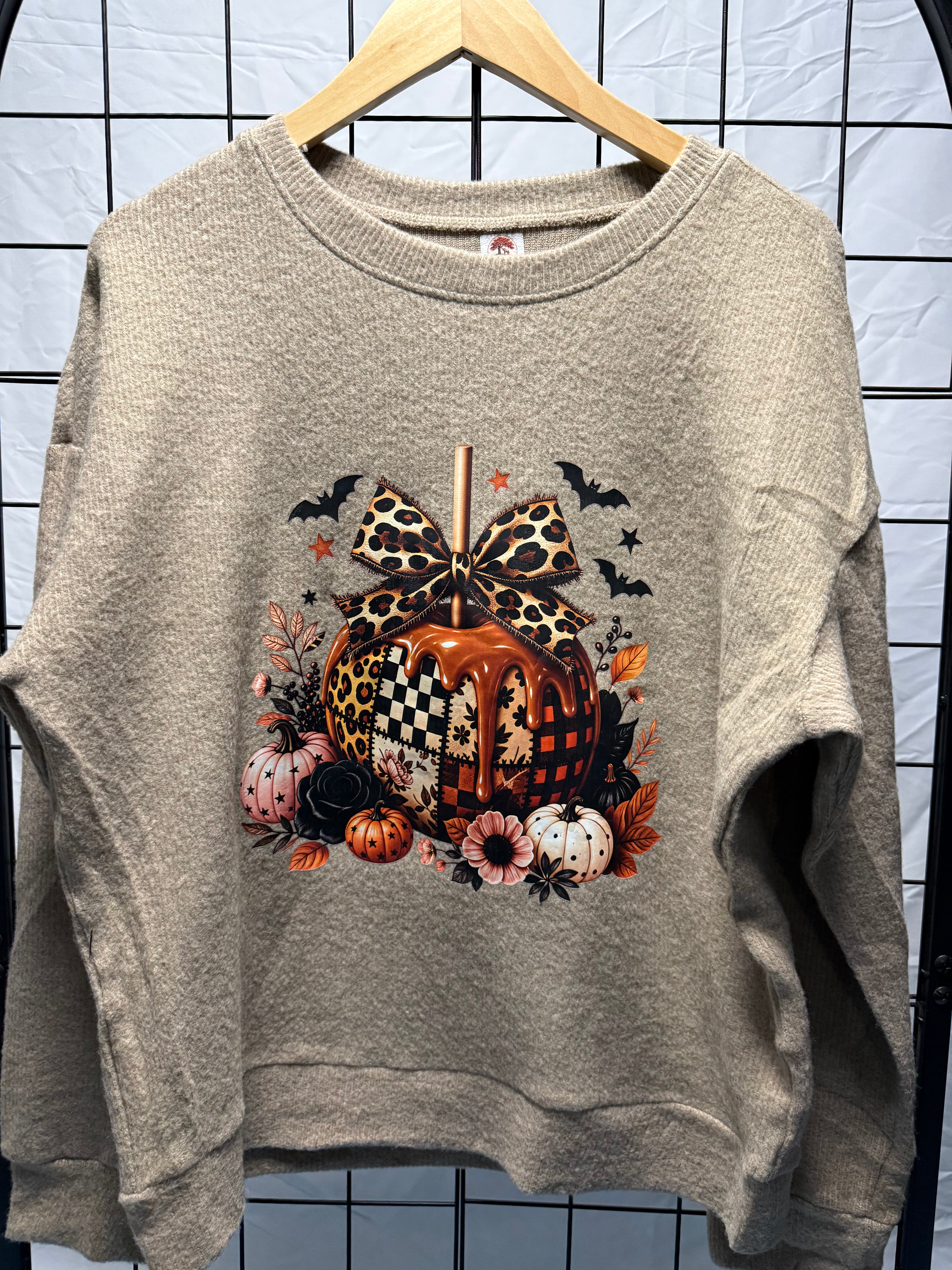 Pumpkin Sweaters: Fancy or Country? You Choose!